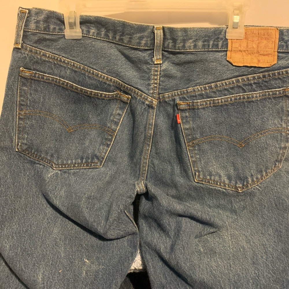 Men’s 501 Levi’s Shorts Waist 33 Button-Fly -VGUC